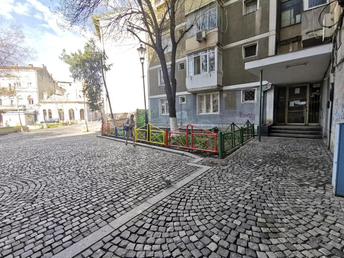 Old Town Apartment With Amazing View From The Balcony Bukarest Exterior foto